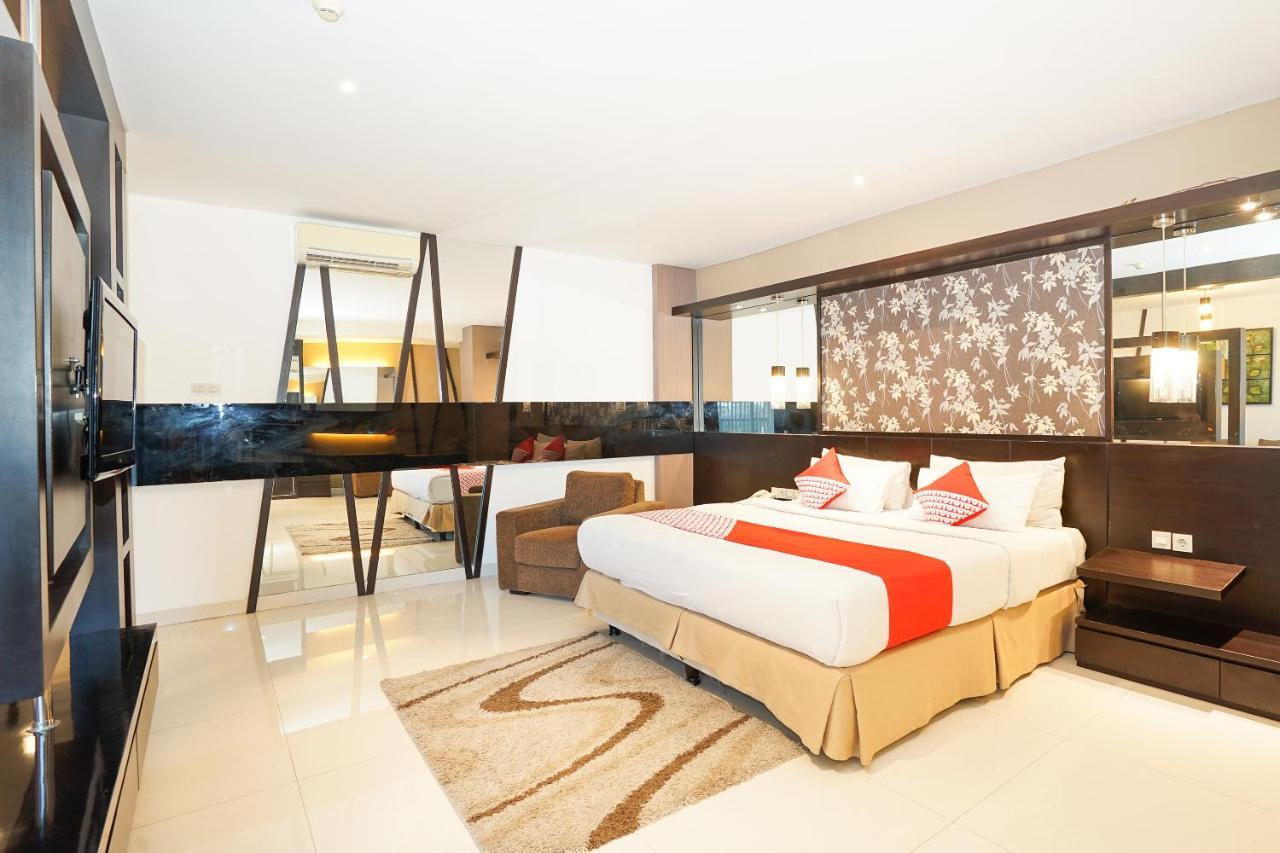 Oyo 197 Prime Royal Hotel Kapasari Экстерьер фото